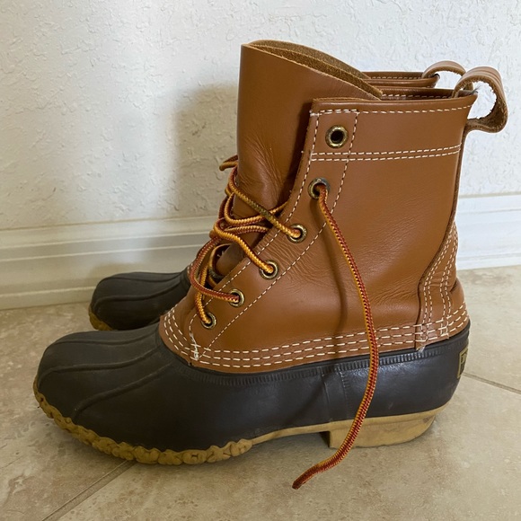 Women’s L.L. Bean Boots, 8” - Picture 4 of 10